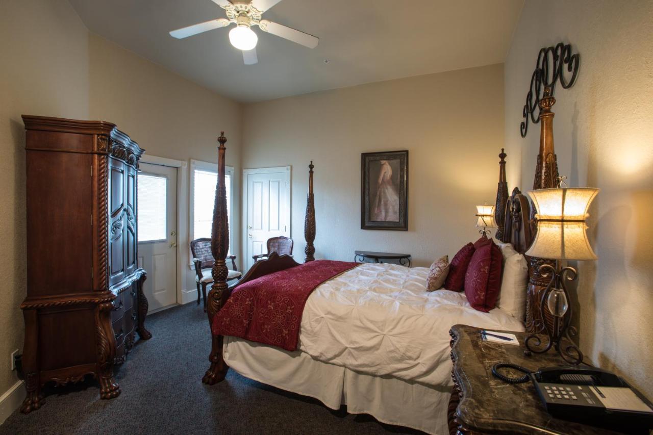 Gruene River Hotel & Retreat 뉴 브라운펠스 외부 사진