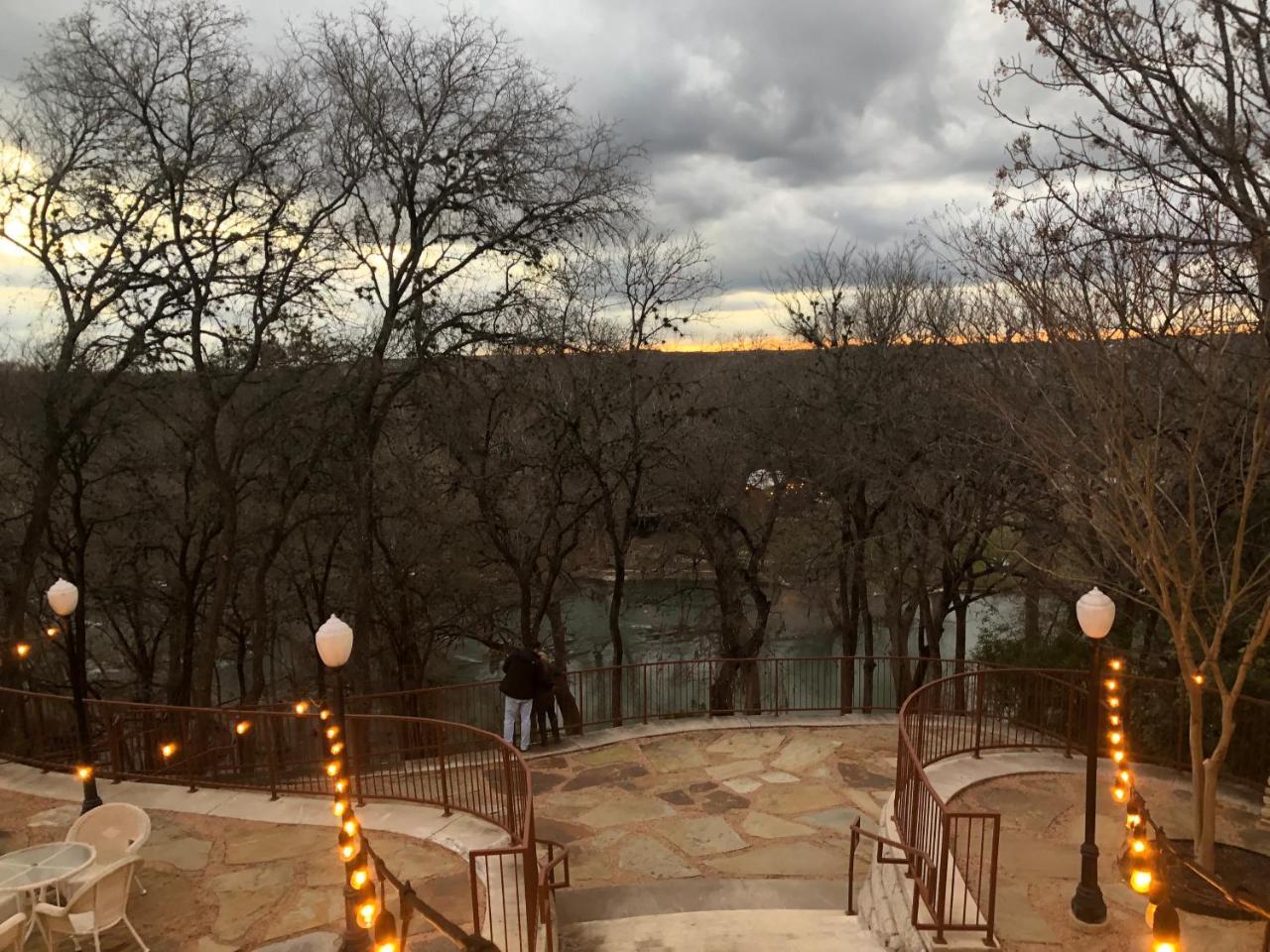 Gruene River Hotel & Retreat 뉴 브라운펠스 외부 사진